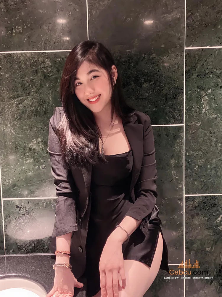 Hot girl Trần Bảo Trân 20