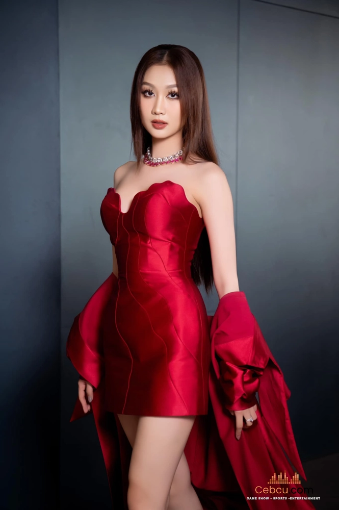 Võ Lê Quế Anh sexy 5