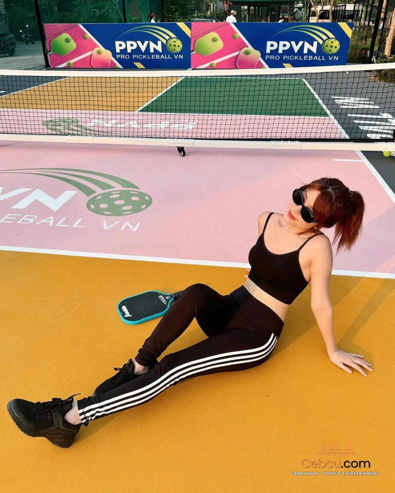 Hình ảnh gái xinh chơi Pickleball 19