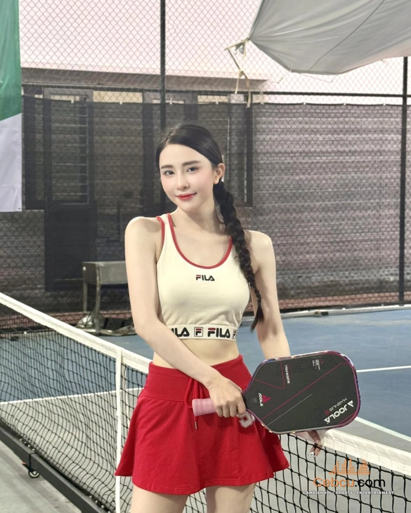 Ảnh hot girl chơi Pickleball 3