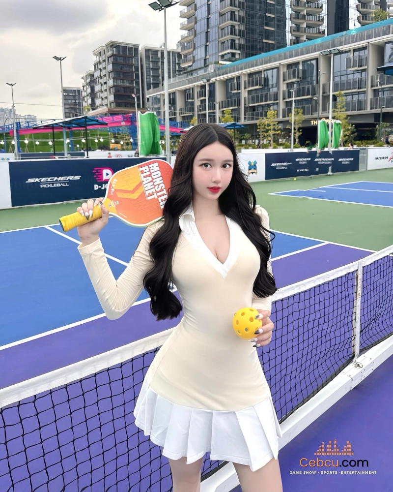 Ảnh girl xinh chơi Pickleball 5